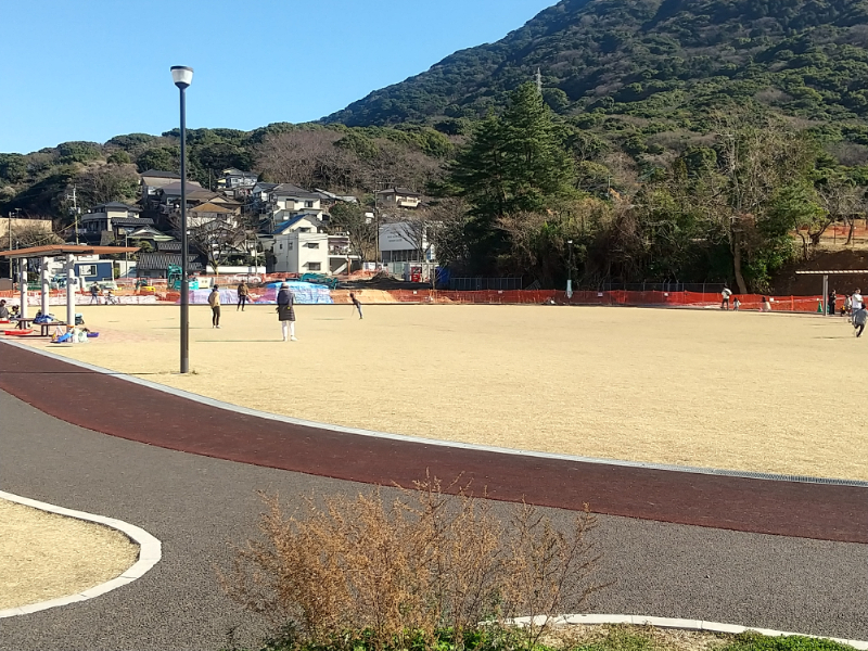 大里公園芝生広場